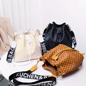 Women's Random Print Bucket Bag - Large Capacity, Drawstring Closure, Stylish Crossbody Shoulder Bag for Commuting