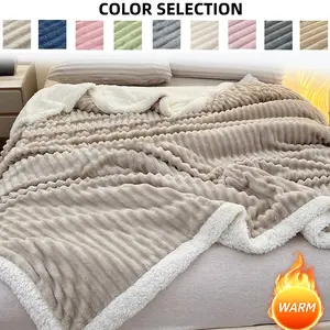 Queen Size Lamb Wool Blanket, Soft Warm Fleece Throw, Non-Shedding, Ideal for Nap Time, Christmas Gift, New Year Present