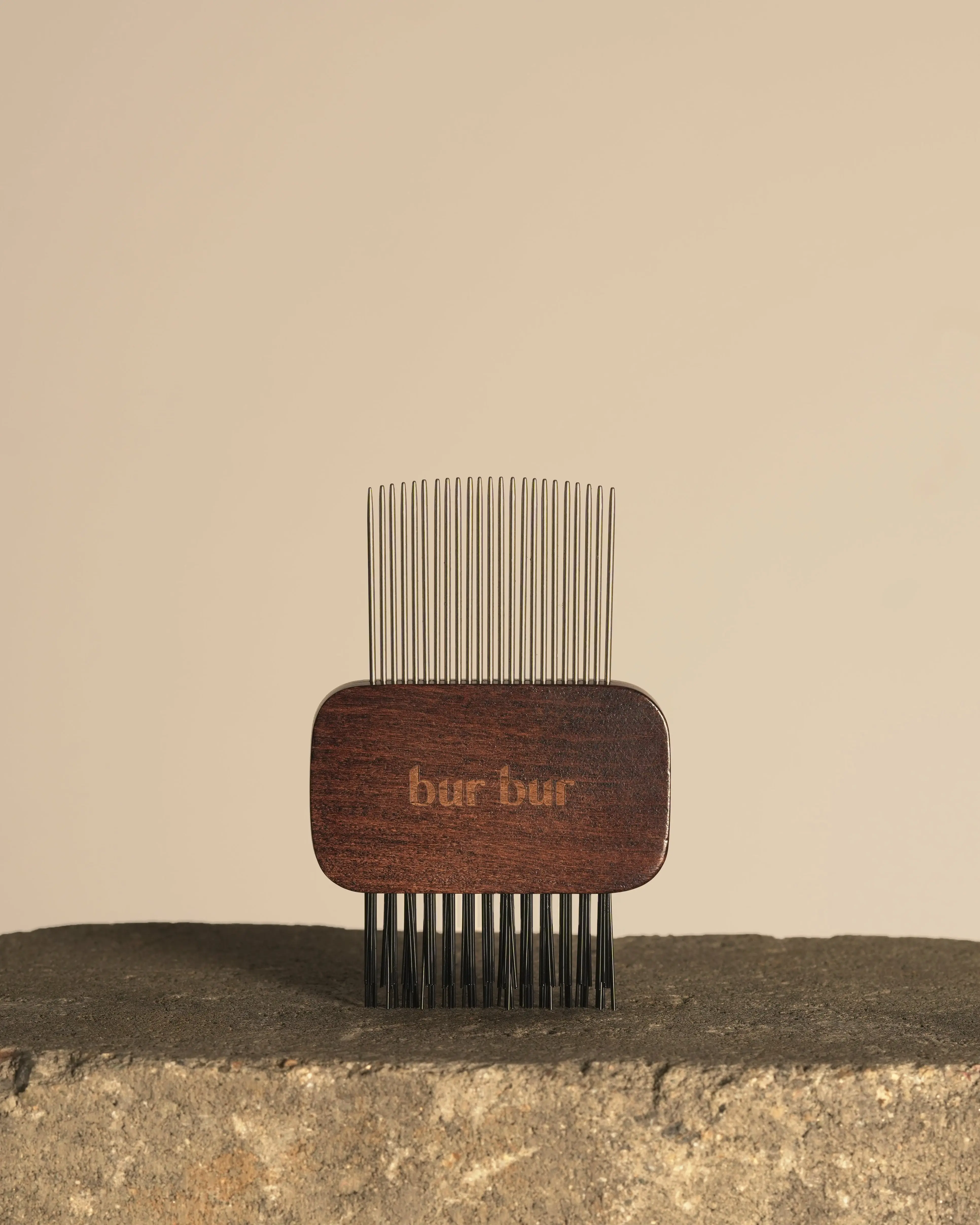 THE MERMAID - HAIR BRUSH CLEANER