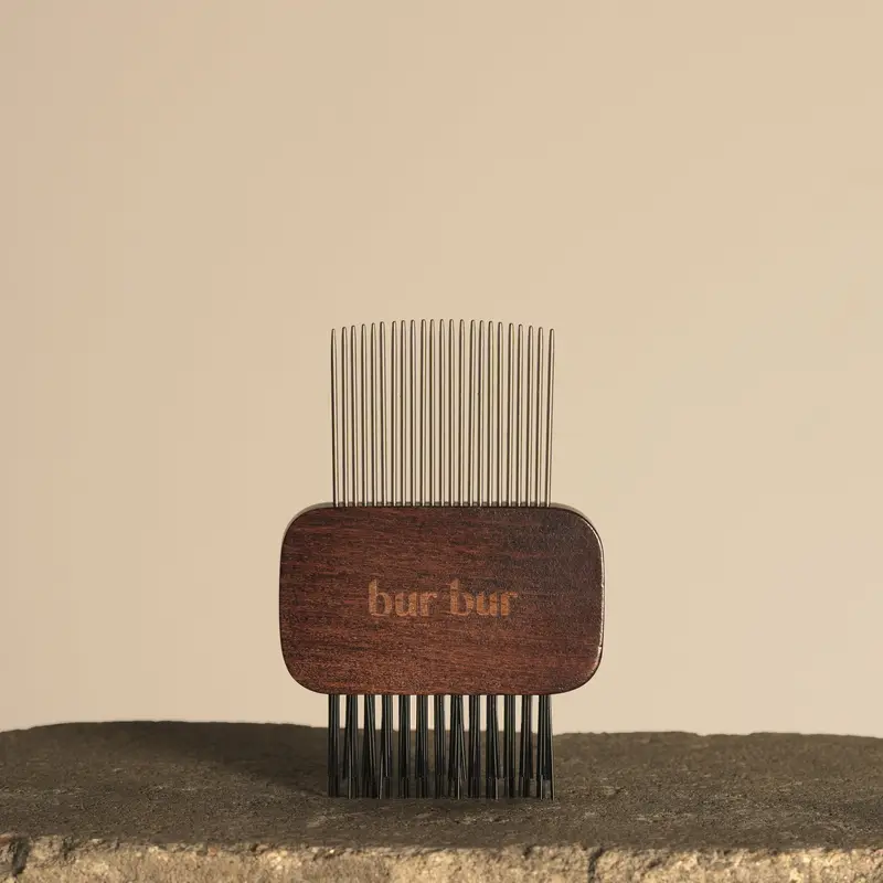 THE MERMAID - HAIR BRUSH CLEANER