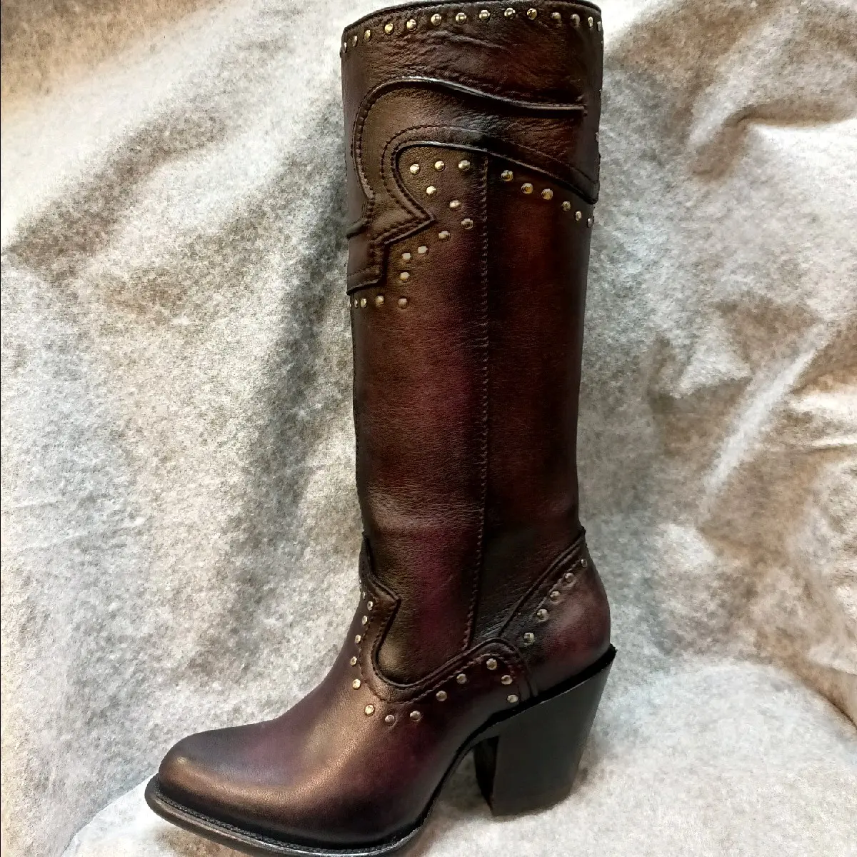 Los Altos Boots Women's knee high boots Bovine Leather Burgundy color