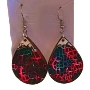 Handmade Butterfly Terrarium Interactive Jewelry, Charm Bracelets, Glow Jewelry & More - Unique & Personalized
