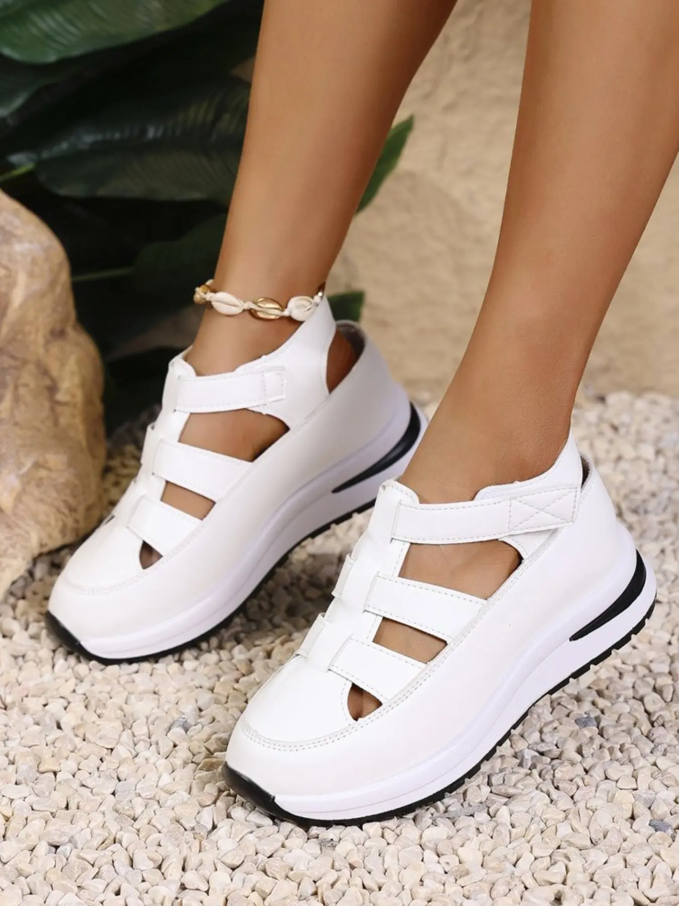 Women's Hollow Out Casual Sandals, Summer New Style, Thin Platform Thick Sole, Inner Height Increase, PU Upper, Rubber Sole, Plain Pattern, Fashionable Platform Back Sandals