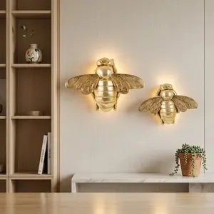 Golden Resin Bee Wall Decor - 3D Animal Sculpture for Living Room and Office - Elegant Gold Wall Mounted Art Piece, 1-Count