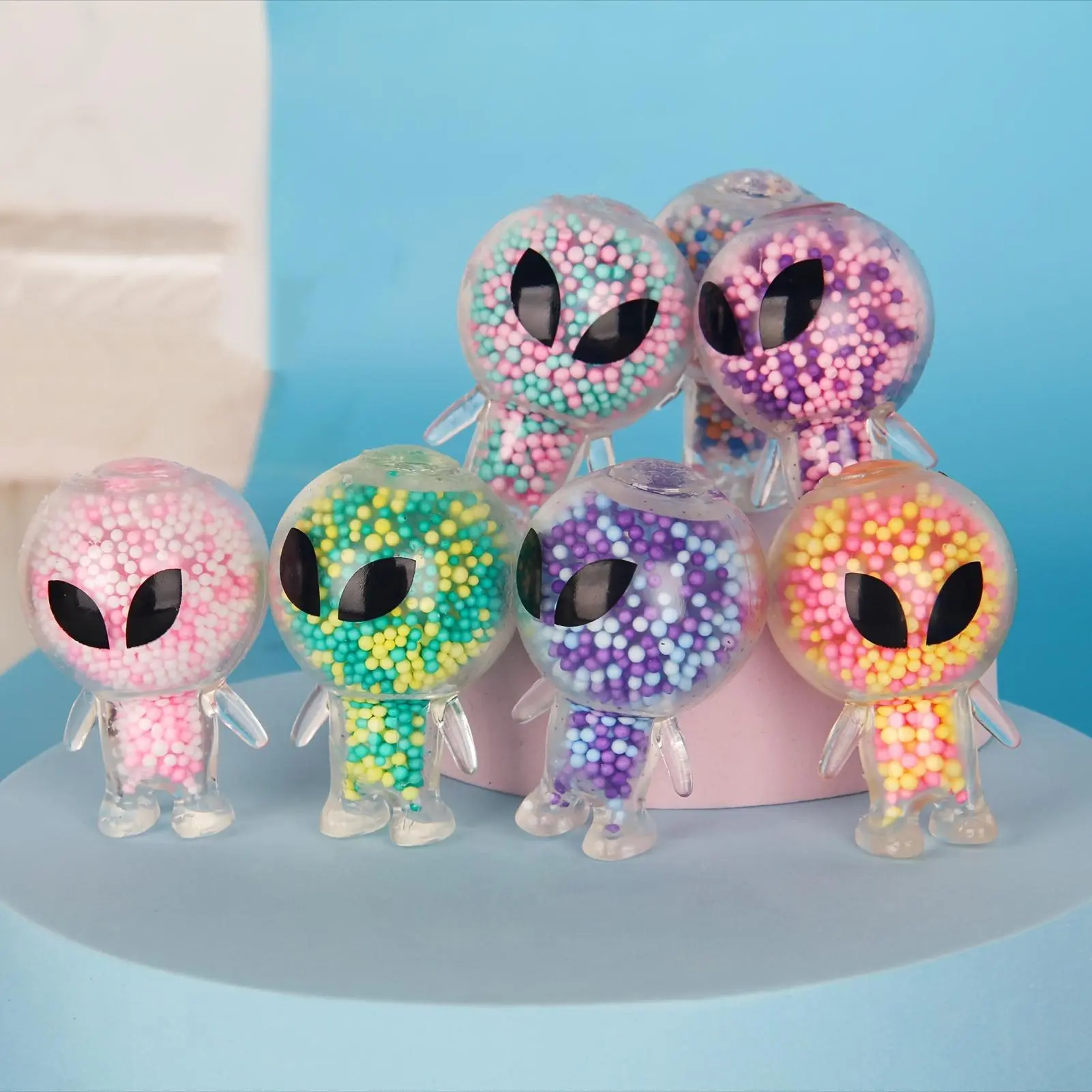 6pcs Mini Squishy Alien Stress Balls, Synthetic Rubber Fidget Toys for Youngsters & Adults, Outer Space Creature Party Favors, Goody Bag Fillers, Classroom Prizes, Cool Toys, Perfect for Winter, New Year