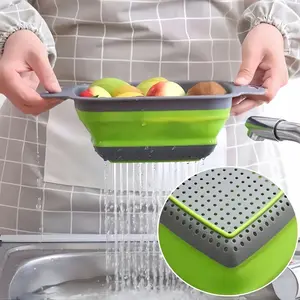 1-piece silicone foldable green kitchen strainer - durable PP, space-saving design, ideal for washing fruits and vegetables, outdoor camping preparation, easy to clean and store, food-safe plastic basket with handle