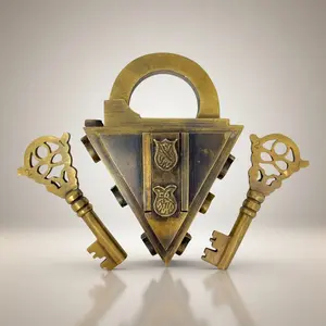 Medieval Dungeon Solid Brass Triangle Lock & Keys