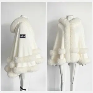 Ballistics Fur Poncho (Créme)