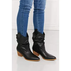 MMShoes Better in Texas Scrunch Cowboy Boots in Black Girls Walking Shoes