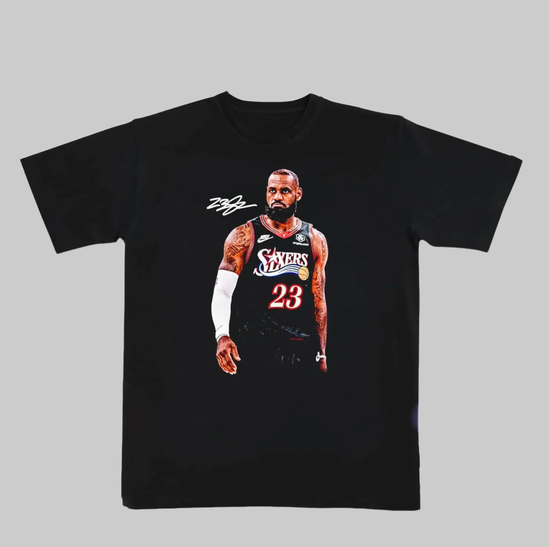 LeBron James Final Act Graphic T-Shirt, King James Basketball Inspired Vintage Streetwear Tee, Classic Player Style Casual Shirt, Trendy Oversized Fan Apparel Gift for Sports Lovers, Relaxed Fit, Shortsleeve