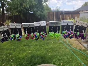Resin grape cluster earrings - Handmade fashion jewelry for women