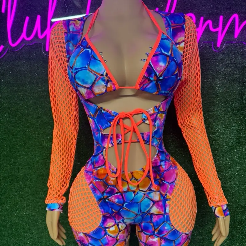 Bottle girl uniform