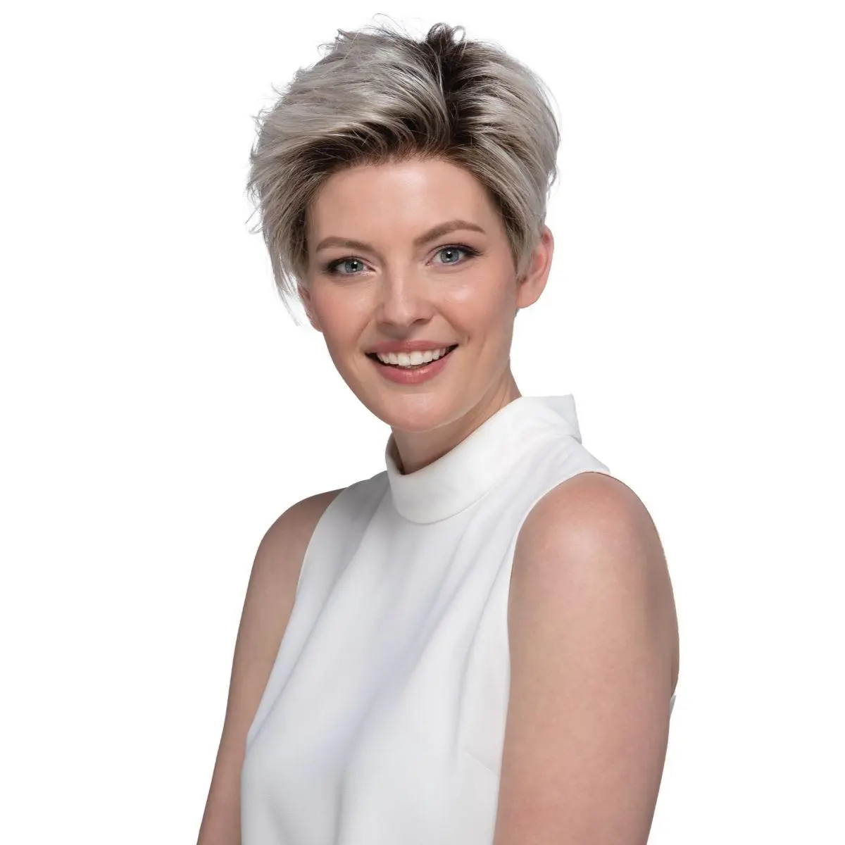 Petite Easton Wig by Estetica | Synthetic Wig (Monofilament Top with Lace Front)
