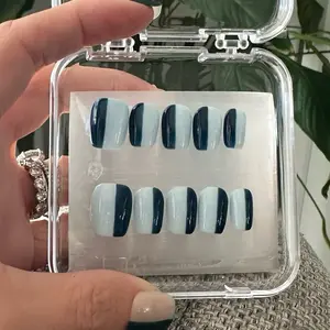 Split Second Blue - Dual Tone Press On Nails in Navy, and Periwinkle Baby Blue. Featuring a minimalist Nail Art Design, these are the perfected blend of Fall tends!