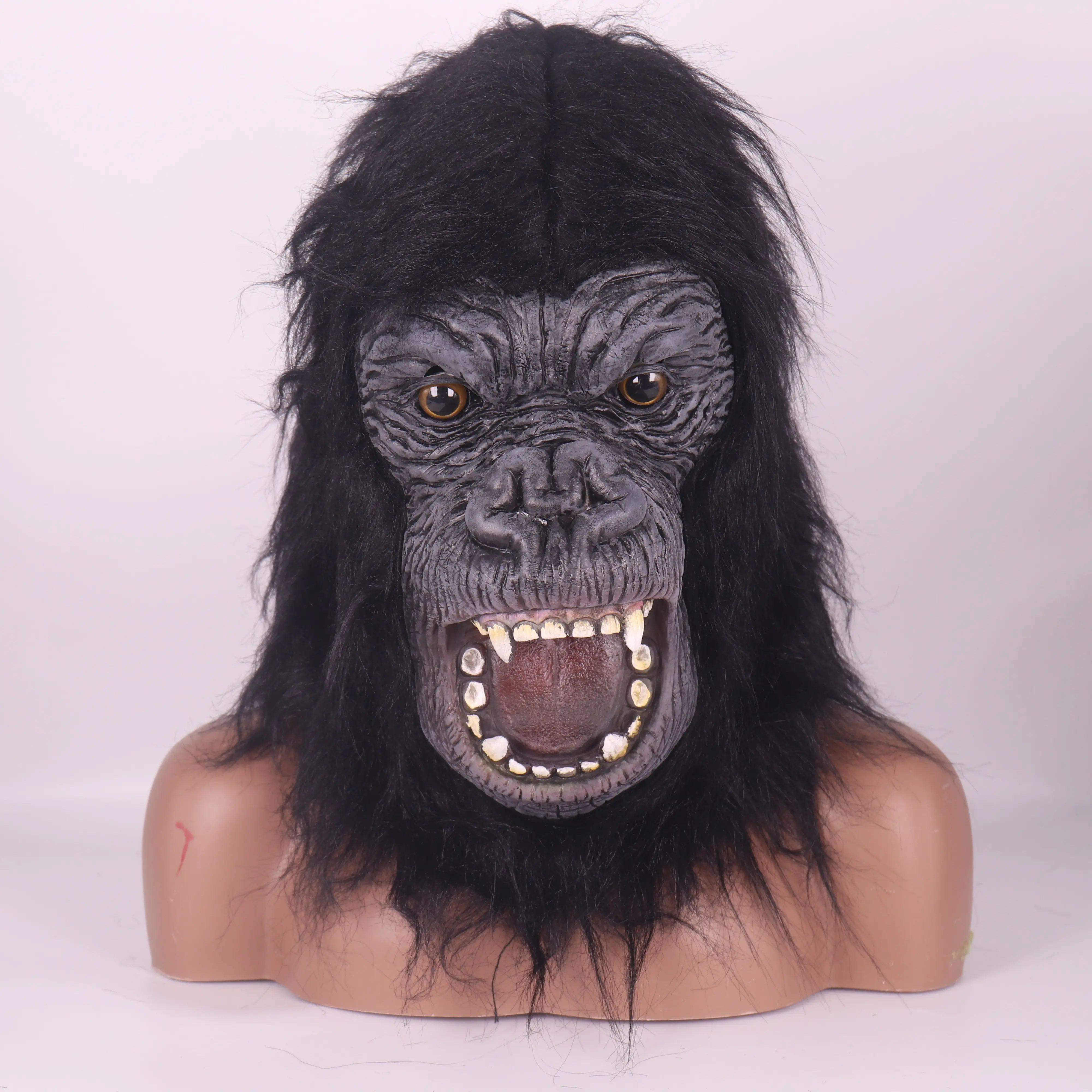 Scary Adult Halloween Gorilla Latex Mask with Thick Fur Decoration - Realistic Look Animal Creative Mask, Festive Home Party Supplies Accessory