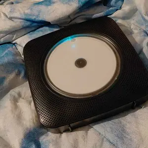 Gueray CD Player Portable : CD Players for Home Bluetooth 1800mAh Rechargeable Desktop Wall CD Player with Speakers with Dust Cover LCD Screen Display FM Radio USB AUX Jack Remote Control