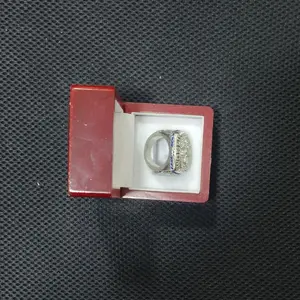 HY 2013 RING AND BOX  SET