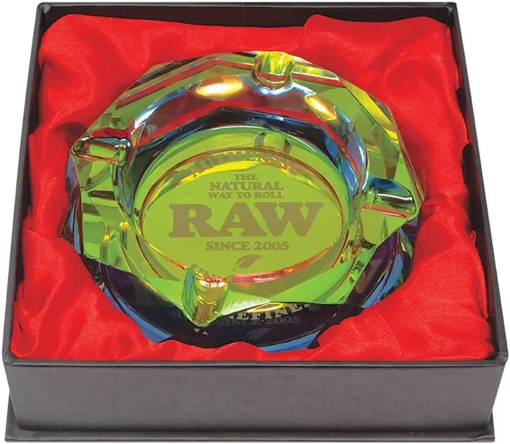 RAW Glass Ashtray - 4.5 in Across, 1.25 in High, Star Design Lighter Accessories, Indoor Home Decoration Decor Table Ornament