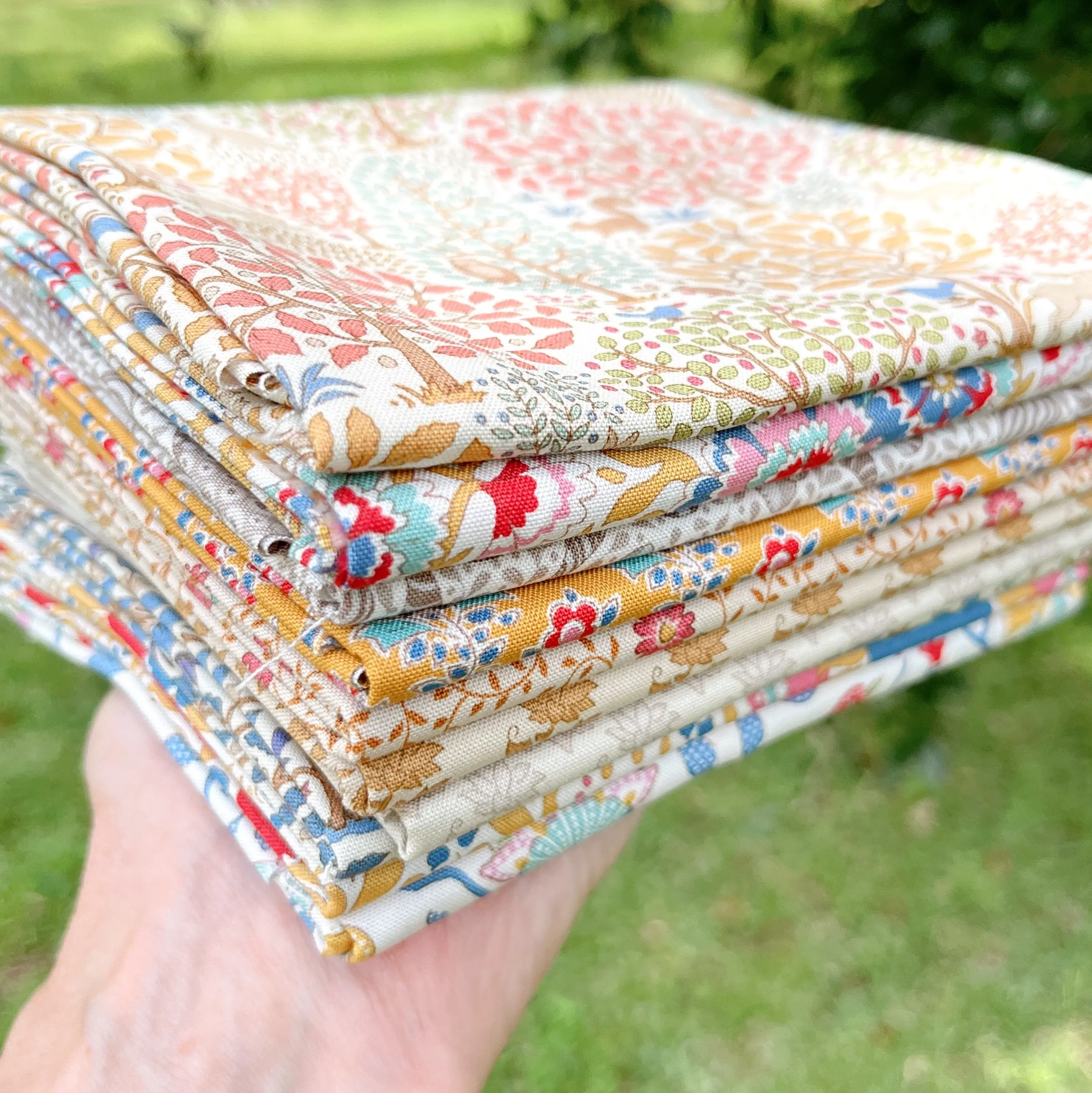 Vintage Tilda Fat Quarter Bundle Cream/Gold