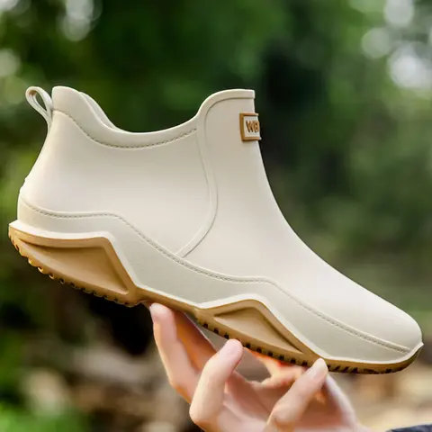 【Black Friday】Women's Fashionable Letter Logo Design Ankle Boots, Casual Waterproof Anti-Slip Rain Boots for Outdoor, Female Versatile Round Toe Walking Shoes for Daily Wear, Trendy Waterproof Footwear