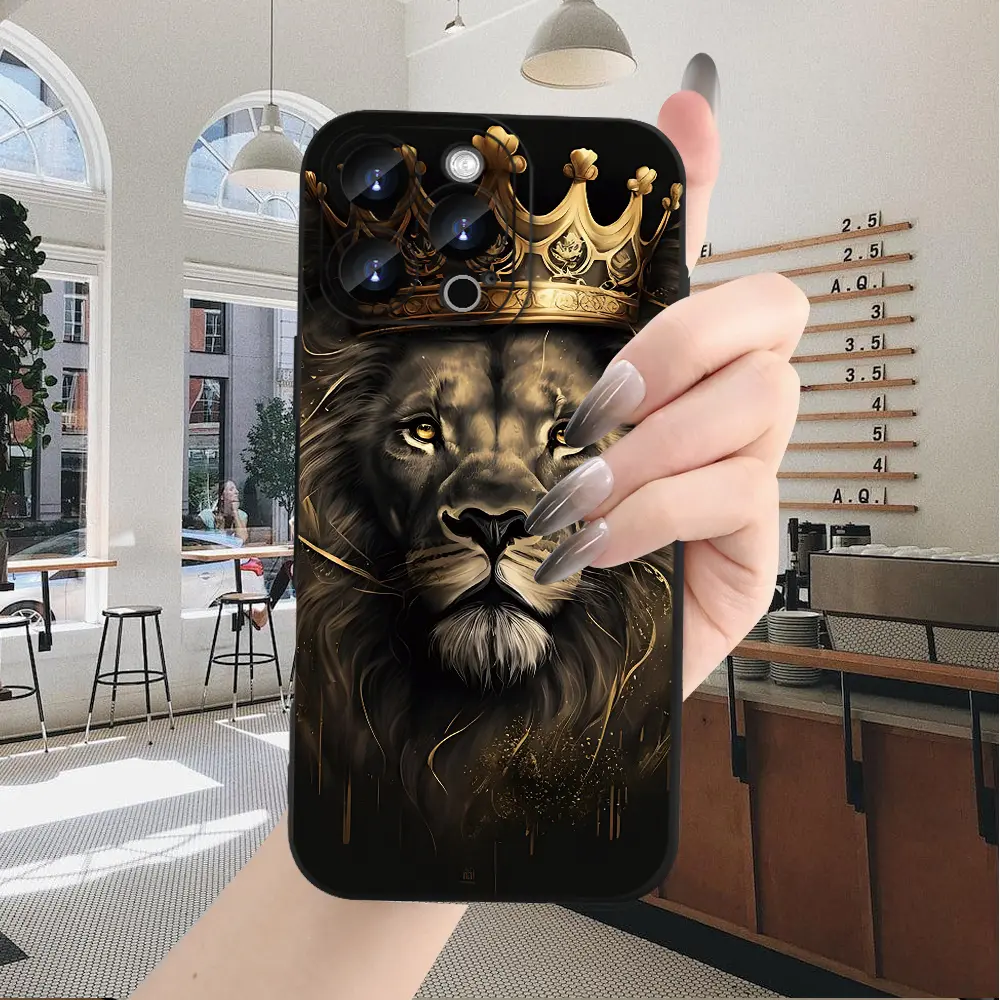 stylish mobile phone case with creative lion wearing crown design, compatible with iPhone 17PROMAX, 17PRO, 17AIR, stylish mobile phone case with creative lion wearing crown design, compatible with iPhone 17PROMAX, 17PRO, 17AIR,