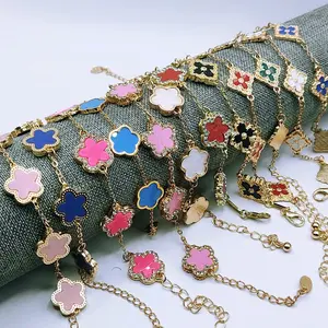 Trending Women's Flower Bracelet - 1 Piece design