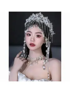 Japanese and Korean bridal headpiece luxurious and elegant crown sparkling tassel forehead ornament necklace set wedding dress gown ensemble