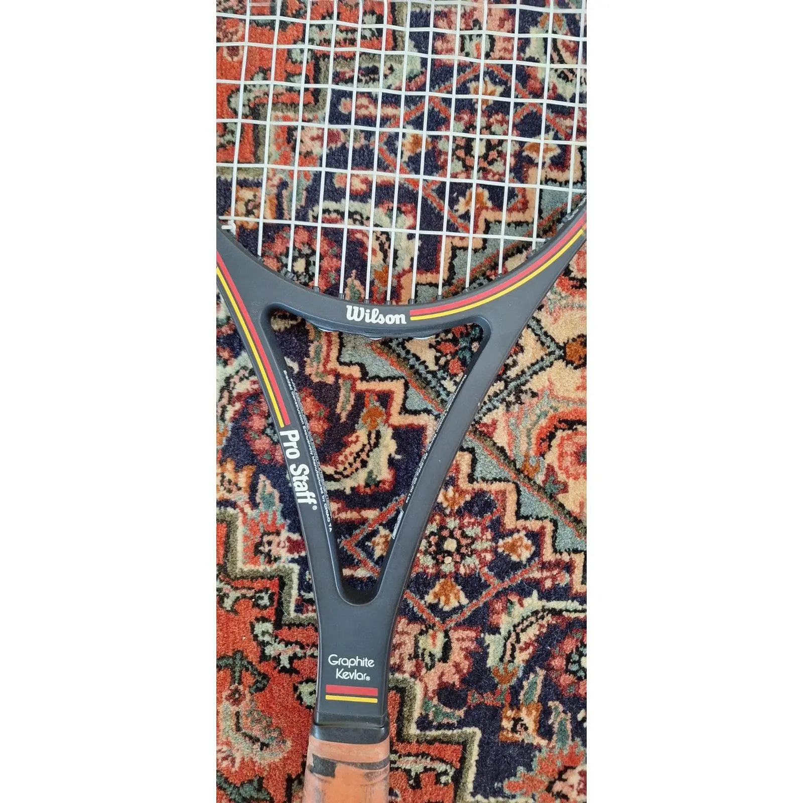 Wilson Pro Staff 6.0 Midsize 85 PWS Graphite made With Kevlar Code