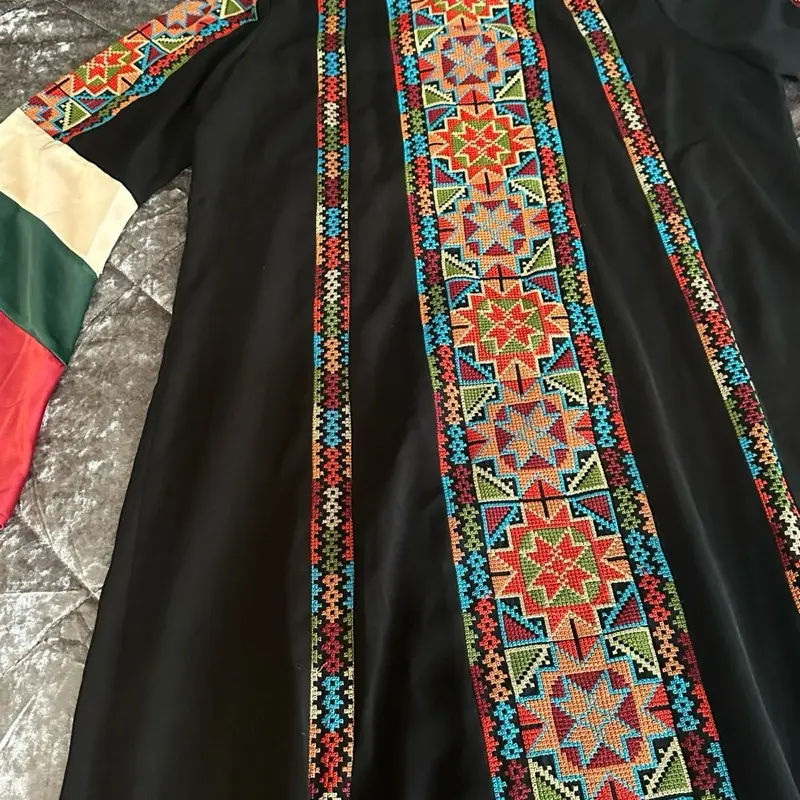 Thoub falahi