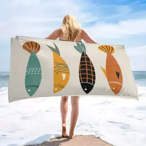 Vintage Geometric Colorful Fish Print Beach Towel, Super Absorbent Microfiber Mat, Reusable Bath Towel for Travel, Pool, Yoga, Camping