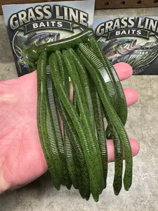 6" FINESSE WORM GREEN PUMPKIN 8 pkg