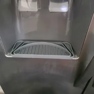 Refrigerator Drip Catcher Tray, 1 Count Water Dispenser Drip Tray, Splash-Proof Ice Protector and Water Dispenser Pan, Fridge Water Spill Pad, Catch Basin for Drainage and Water Splash Guard, Household Items, Splash Pads