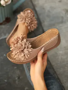 Women's comfortable and soft casual wedge platform sandals, Floral Wedges, with floral decorations, wedge soles, suitable for daily school and work commuting, walking sandals