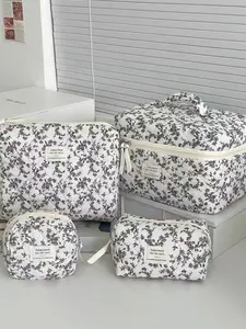 Bow & Flower Pattern Quilted Makeup Bag, /set Cute Portable Cosmetic Storage Bag, Travel Essential Makeup Bag, Daily Toiletries Storage Makeup Bag, Makeup Organizer Pouch, Travel Cosmetic Bags