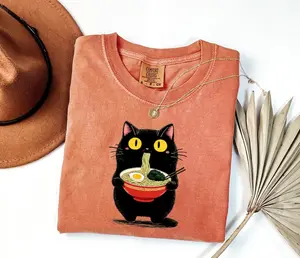 Cat Lover shirt, Ramen Cat Tee, Japanese Cat Shirt, Cute Animal Graphic Top, Kitty Design Apparel, Kawaii Shirt