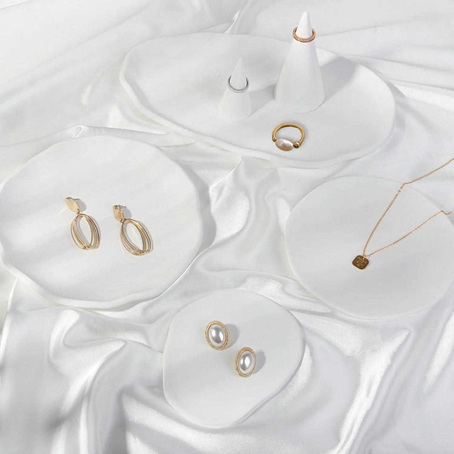 0.4 mm Dia. 10 Rolls Copper Jewelry Wire, 10 Assorted Colors Beading Wire for Jewelry Making Bracelet Earrings Rings Necklaces Flower Craft Projects 0.4 mm Dia. 10 Rolls Copper Jewelry Wire, 10 Assorted Colors Beading Wire for Jewelry Making Bracelet Earrings Rings Necklaces Flower Craft Projects