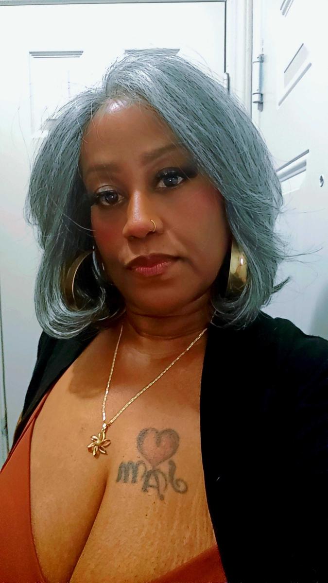 Item: 6.5x1.5-Sliver Gray-Side Layer Bob, 8 inch