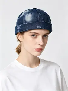 1pcs Vintage Denim Cap, Washed Out Front, Frayed Edge Design, Retro Brimless Hat, Trendy Face-Fitting Hat, Casual Fitted Style
