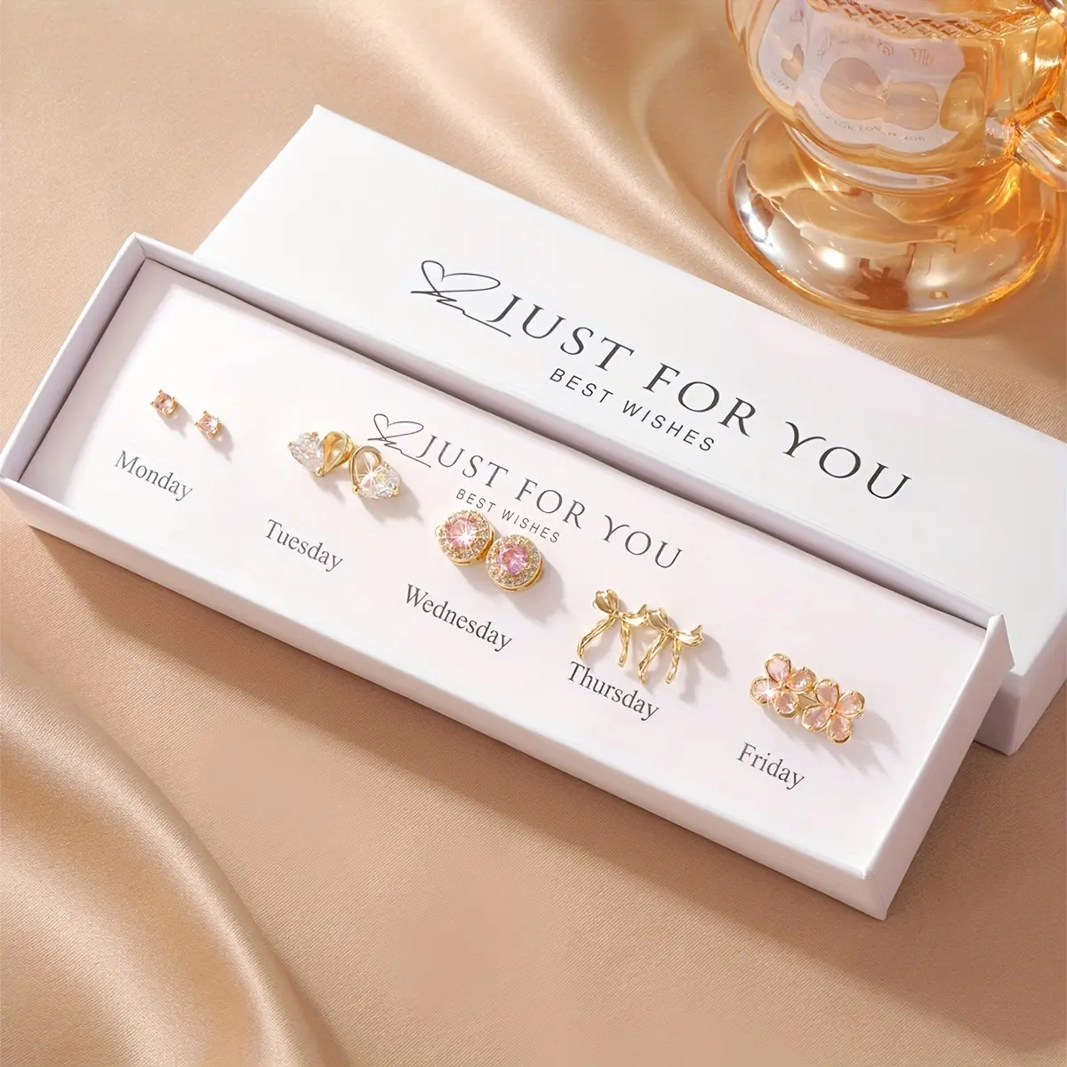 18K Gold Mossang Diamond Stud Earrings, 5-Pair Gift Box Set, Elegant Lightweight Fashion, High-Quality Everyday Ladies' Accessories, Exquisite Gift Jewelry, Stud Earrings Jewelry
