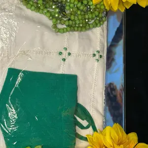 Amina Essence lingerie Set  (Amina = trustworthy, graceful, protected)