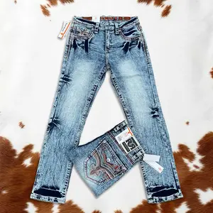 Y2K Men's Rock Revival Straight-Leg Faded Blue Jeans with RR Embroidered Back Pockets – Rock Revival For Men, Y2K Jeans, Streetwear Jeans, Western Outfits, Urban Fit, Grunge Outfit