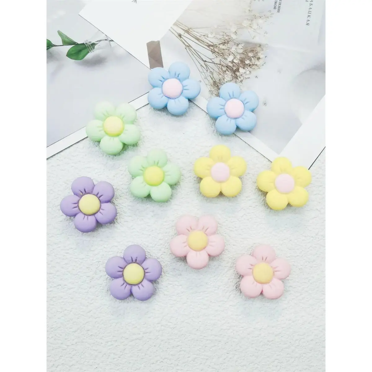 Women's & Girls' 10-Piece Multicolor Cute Flower Shoe Charms Set - Flower Shoes Decoration, DIY Fashion Accessories for Clogs, Decorative Shoe Accessories