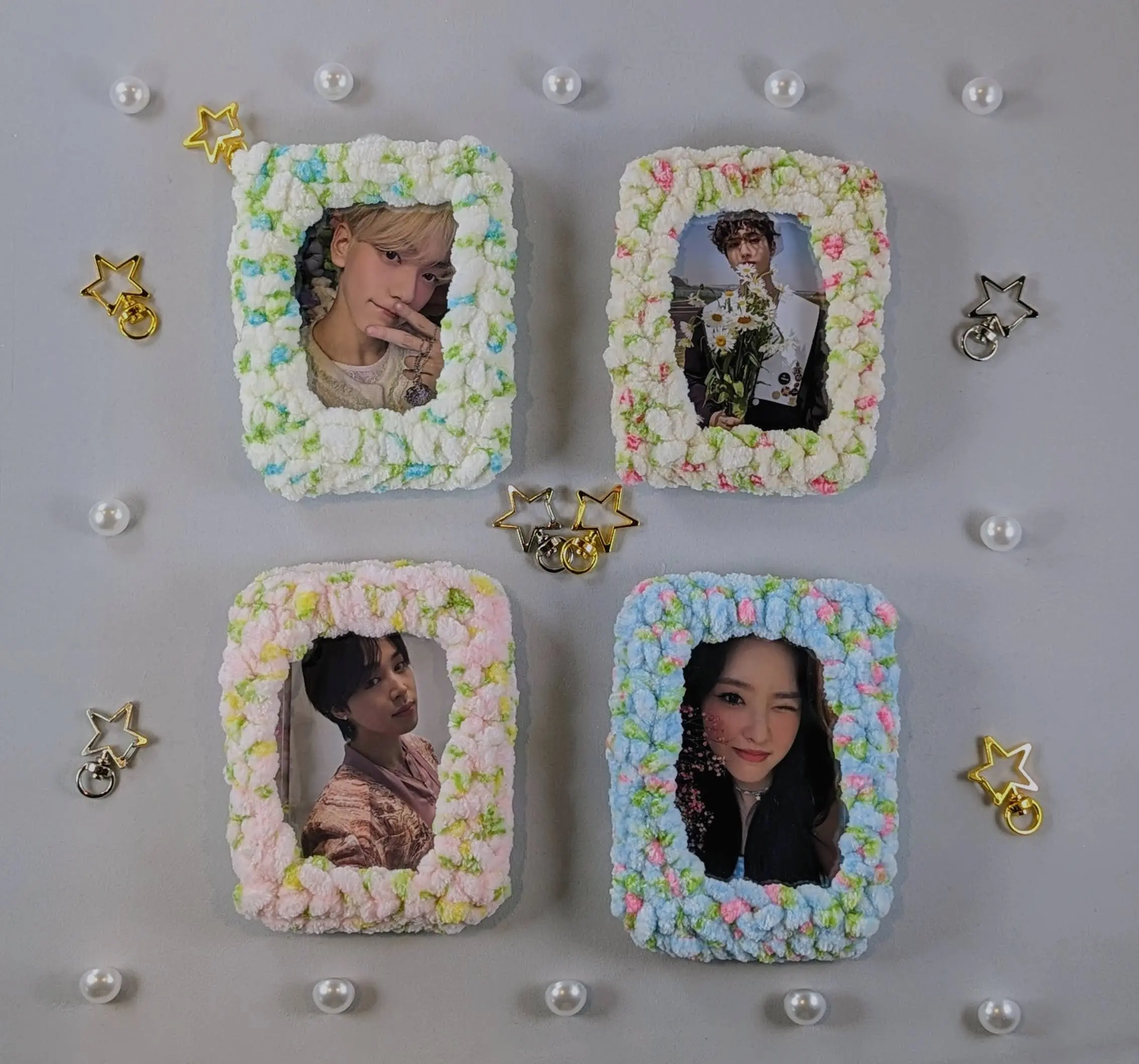 Floral Crochet Photocard Holder | Fluffy Yarn Handmade Kpop PC Holder Keychain