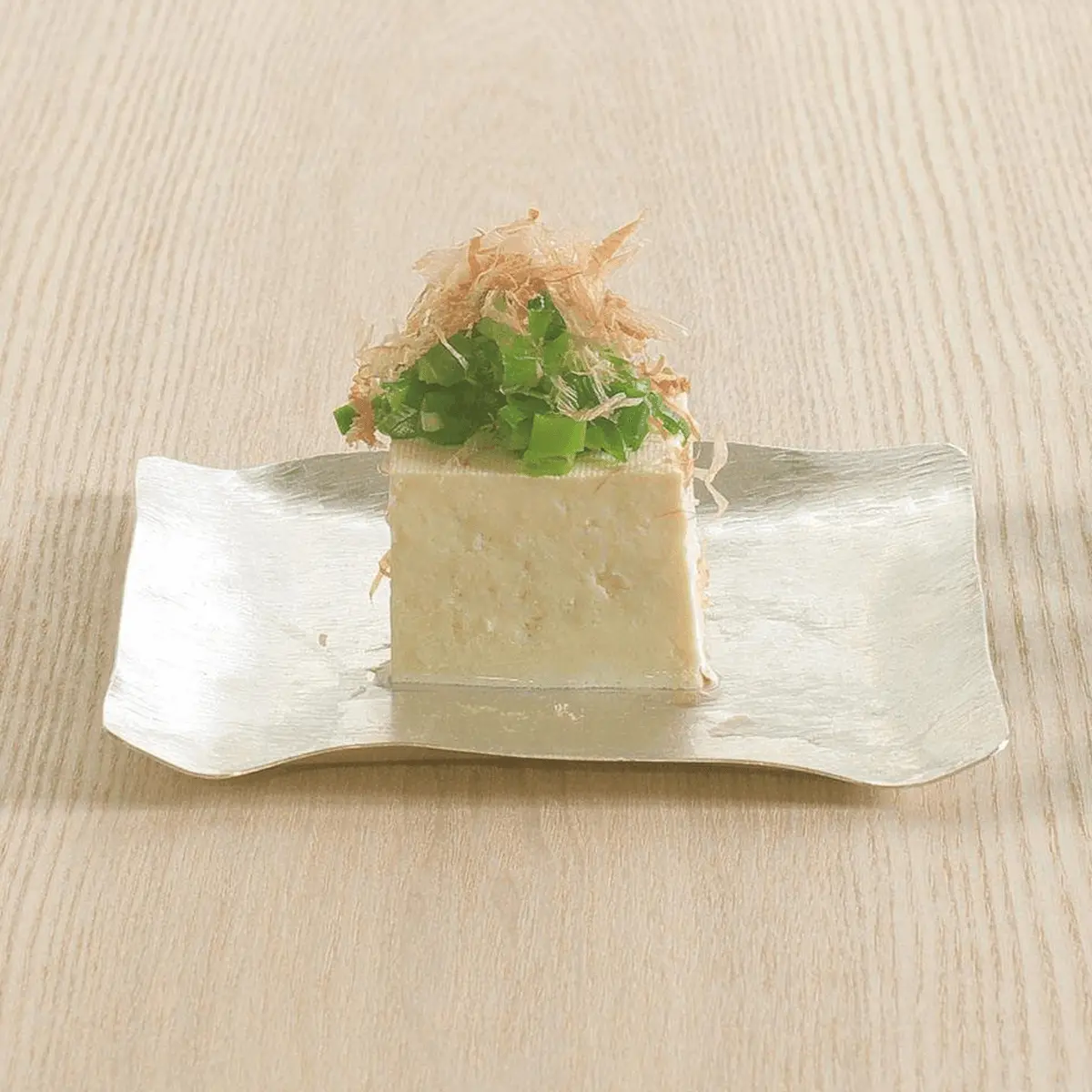 SHOURYU Japanese Tin Plate - Flexible Foldable Western/Japanese Dessert Dish, 13x13cm, "Fuka" Floral Pattern, Customizable Shape