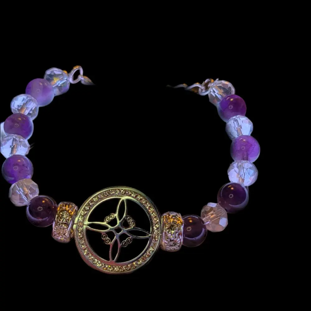 Amatista Witch Knot Bracelet with Purple Beads and Central Circular Design Accessory