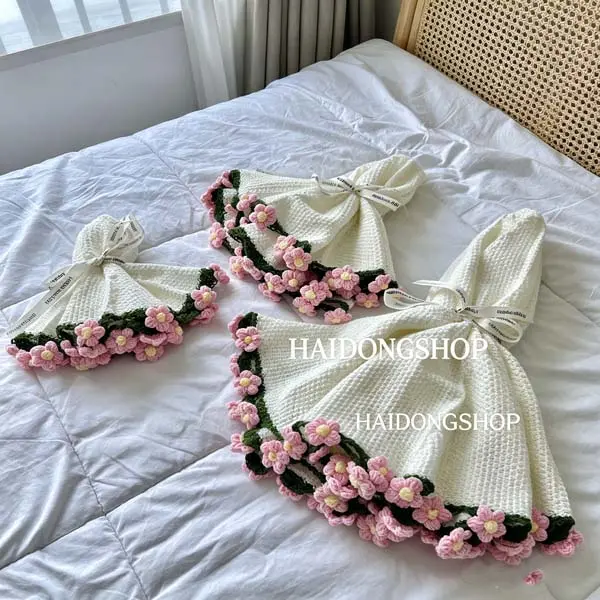 DIY Hand Knit Crochet Pink Peach Yarn Bouquet with Blanket Wrap, 60cm & 80cm Dual Sizes Handmade Everlasting Knitted Fruit Flower, No Wither Floral Gift for Birthday Home Decor