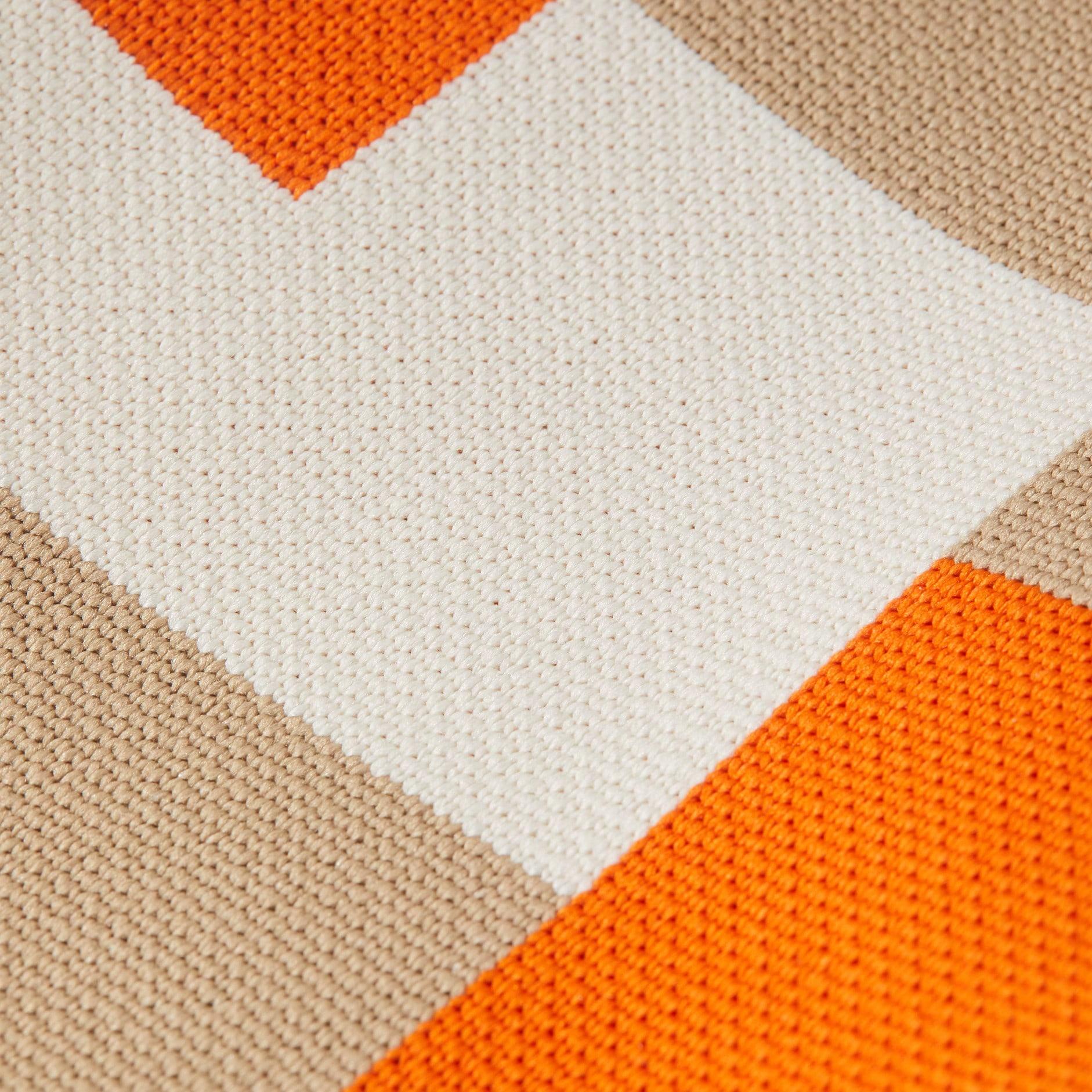 New Fashionable Women's Handbag - Multi-functional Mini Tote with Secure Snap Closure, Small Capacity, Suitable for Travel, Outdoor, Commuting, and Daily Use, Featuring Durable Handles and Stylish Accessories