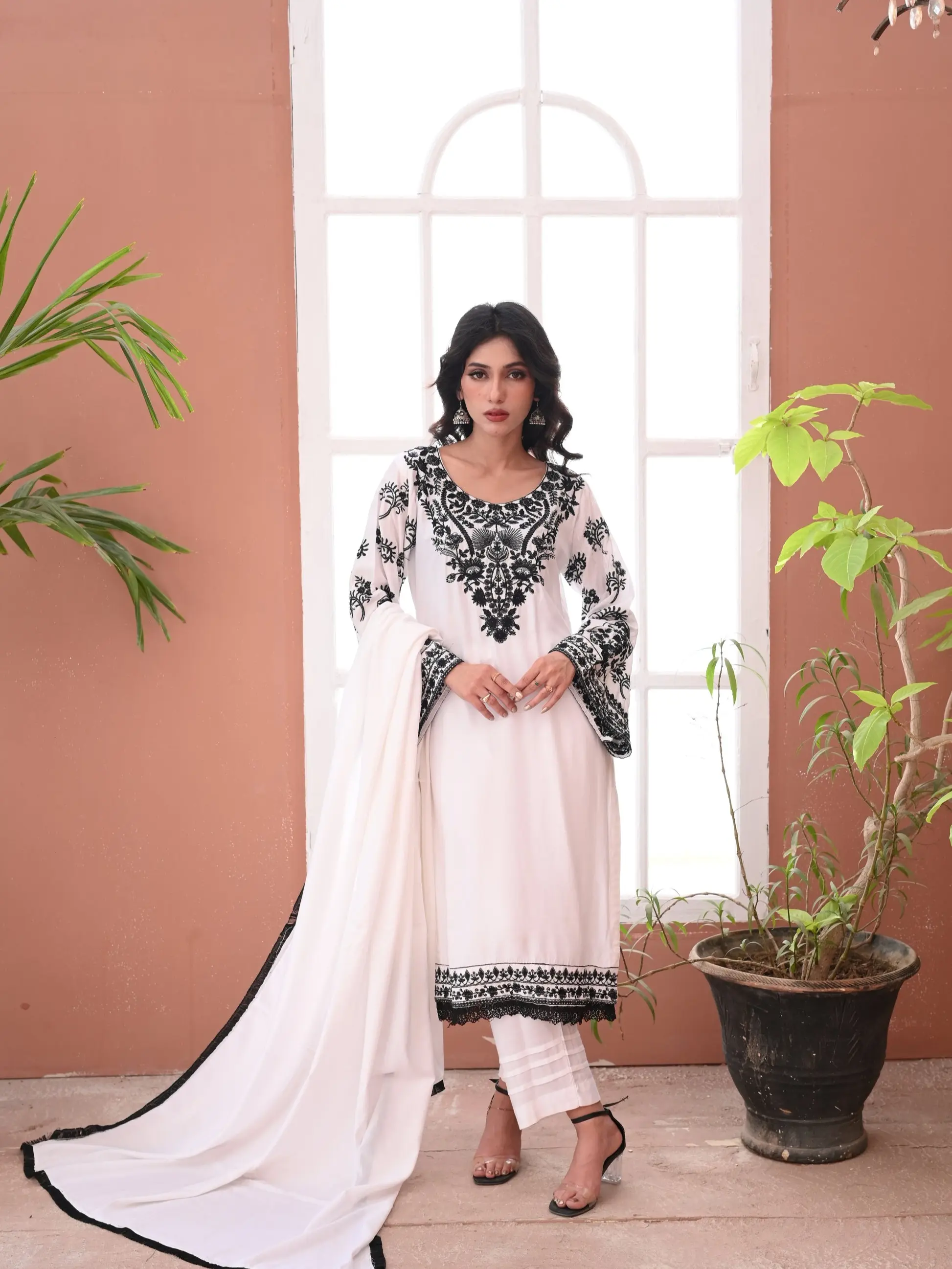 Sky Cashmere US Dhanak Suit for Women, Traditional 3-Piece Floral Outfit in Soft Dhanak Fabric with Matching Trouser and Chiffon Dupatta, Geometric, Embroidered