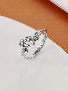 Creative Mom Angel Ring, Fashion Baby Footprint Angel Wings Ring, Statement Rings, Perfect Daily Wear Accessory, Ideal Holiday Gift