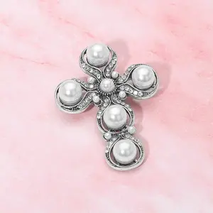 Rhinestone Paved Pearl Antique Cross Pin Brooch: Antique Silver,White